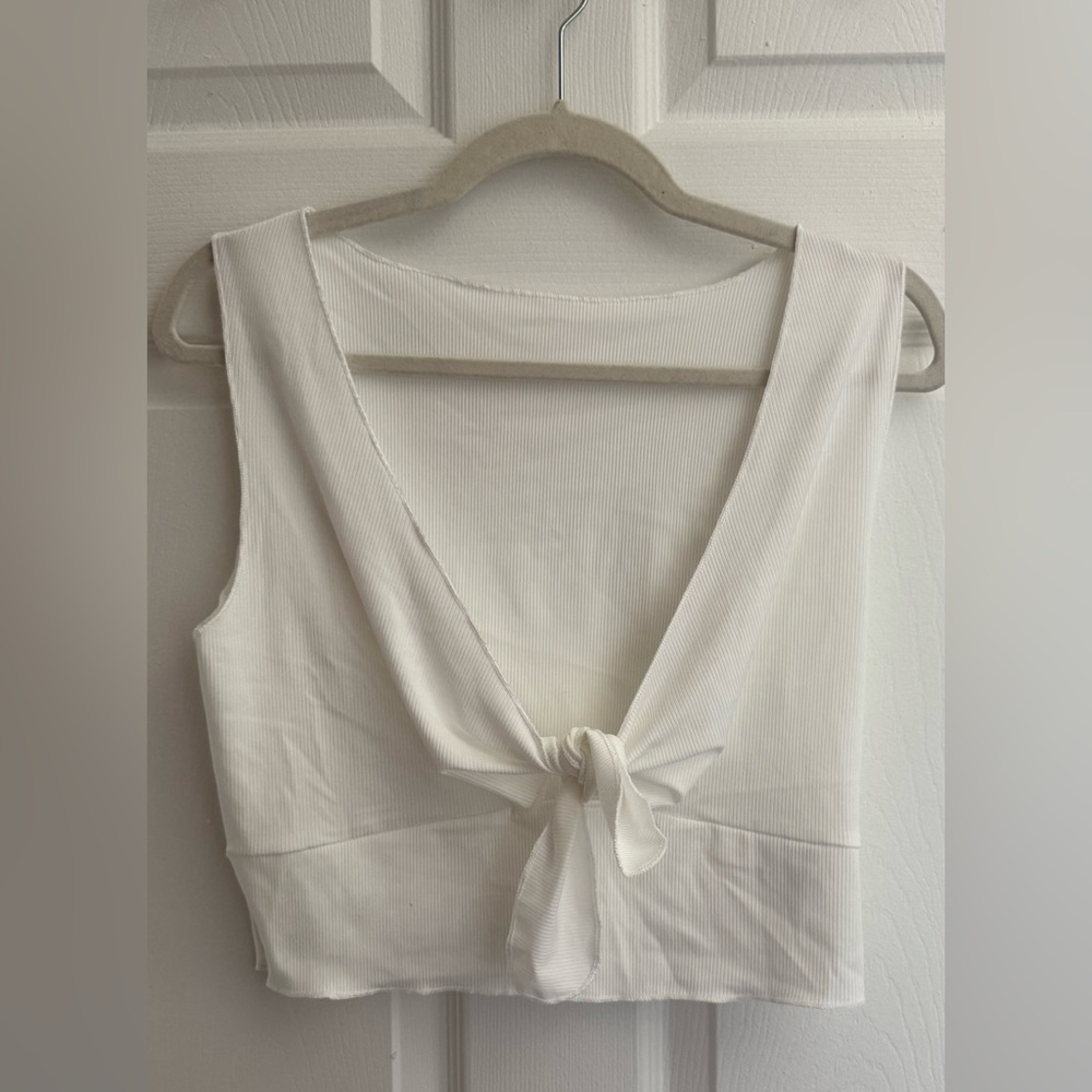 SHEIN White Tie-Front Tank Top